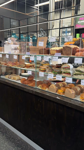 Roasting Warehouse | Airport West - Airport West