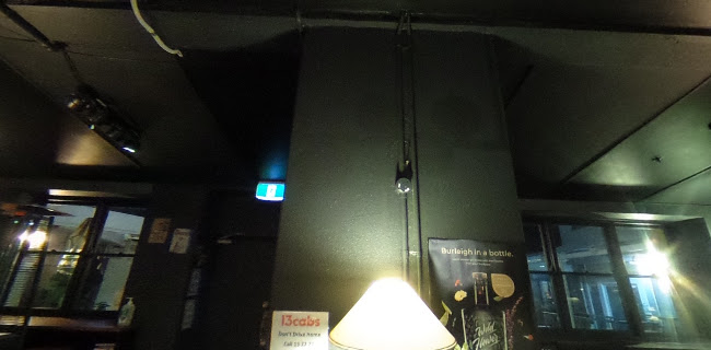 Den Devine Restaurant & Music Hall