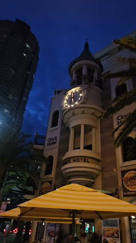 Comentarii opinii despre Clock Hotel