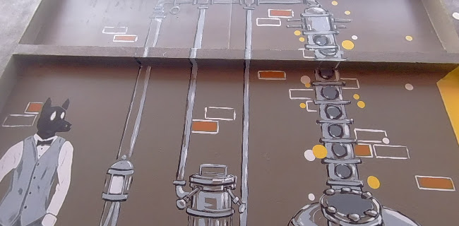 Three Wolves - Cairns City