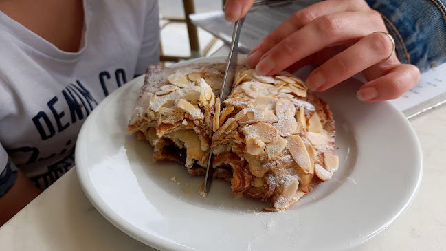 Opinii despre Salt Village French Patisserie în Kingscliff - Hospitality and gastronomy