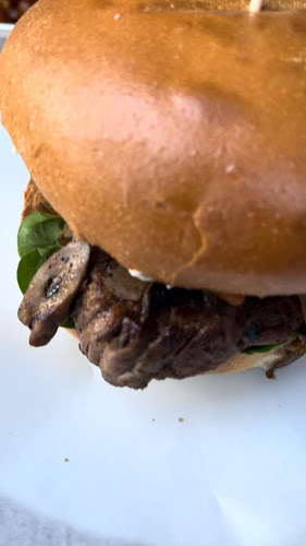 Comentarii opinii despre Just Poppy's