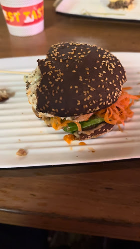 Opinii despre Grill'd Burgers - Surfers Paradise în Surfers Paradise - Hospitality and gastronomy