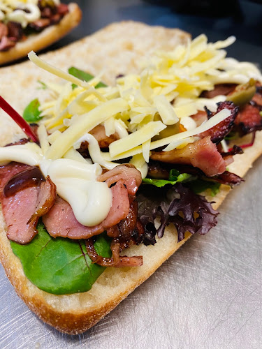 Comentarii opinii despre Eatin' Fresh Cafe