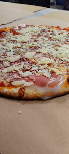 Opinii despre ROCCO'S - Wood Oven Sourdough Pizza on Findon în Kidman Park - Hospitality and gastronomy