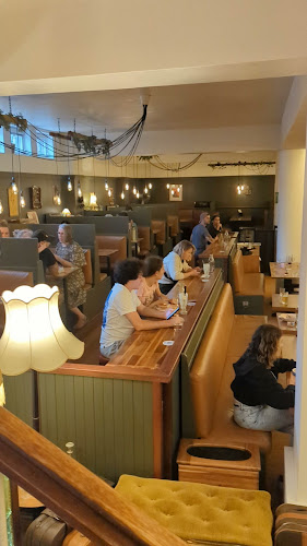 Aunty Ed's Restaurant and Bar