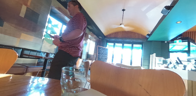 Clogs Pizza Restaurant (Bendigo) - Hospitality and gastronomy