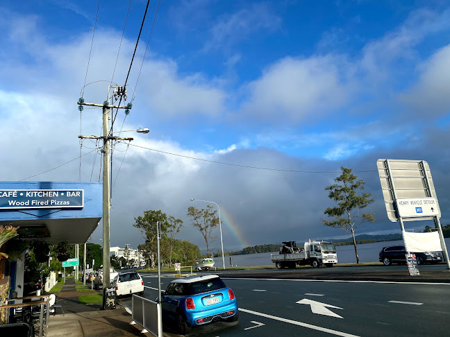 Comentarii opinii despre Flume By The River