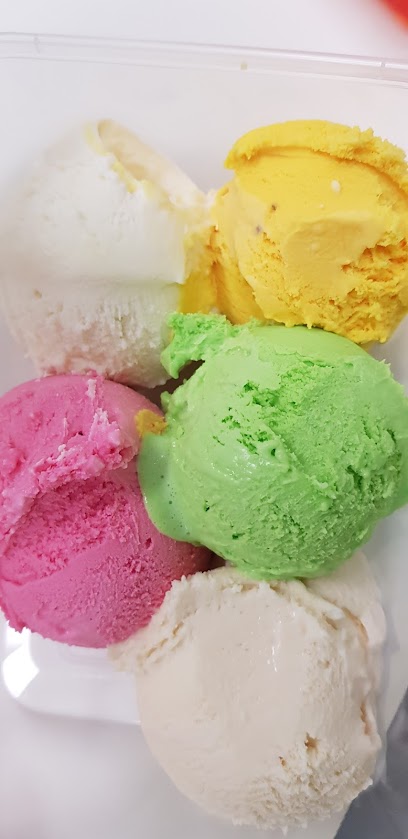 Lalazar Juice & Ice Cream