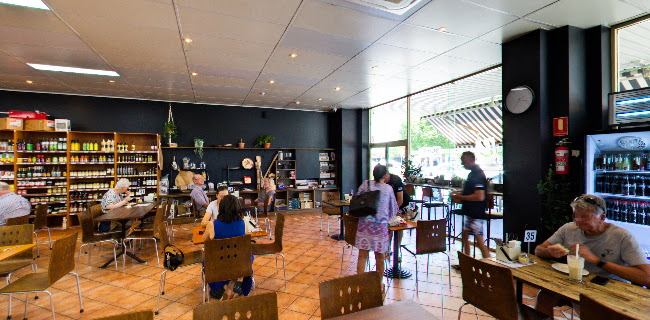 Comentarii opinii despre Europa Deli Cafe