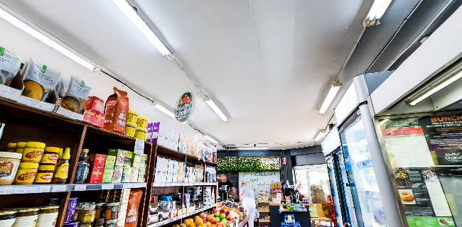 Shop 1/2088 Gold Coast Hwy, Miami QLD 4220