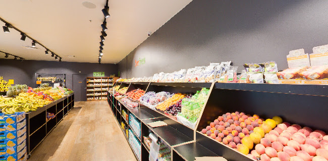 HARTLEYS FRESH MARKET - Hospitality and gastronomy