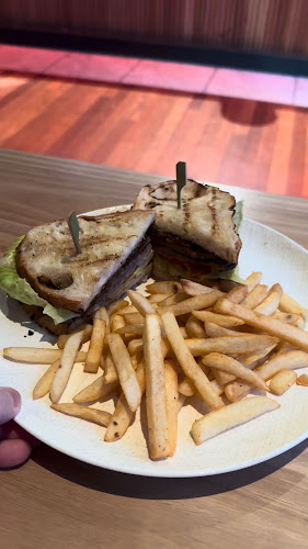 Comentarii opinii despre CQ Bar