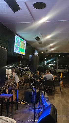 Opinii despre Railway Hotel Yeppoon în Yeppoon - Hospitality and gastronomy