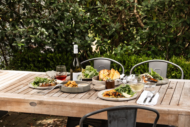 170 Woodstock Rd, Woodstock NSW 2538