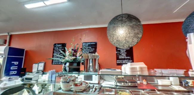 Larder Cafe - Devonport