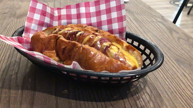 1234 Albany Hwy, Cannington WA 6107