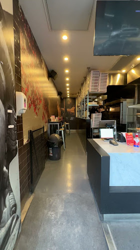 Sal's Authentic New York Pizza - Exhibition Street