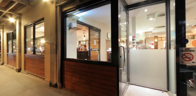 Opinii despre The Lake View Hotel în Lake Wendouree - Hospitality and gastronomy