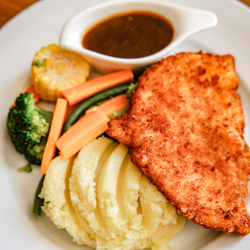 Comentarii opinii despre Milestone Hotel