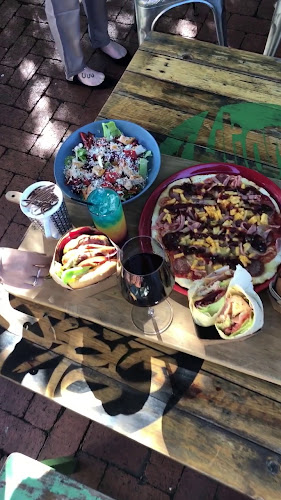 Comentarii opinii despre Williamsburg at The Press