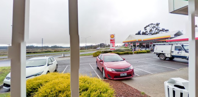 9395 National Highway M8, Warrenheip VIC 3352