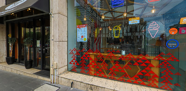 Sideshow Burgers Richmond - Hospitality and gastronomy