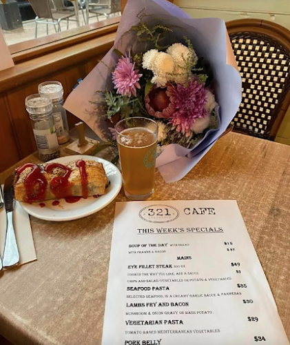 Comentarii opinii despre 321 Cafe Learmonth