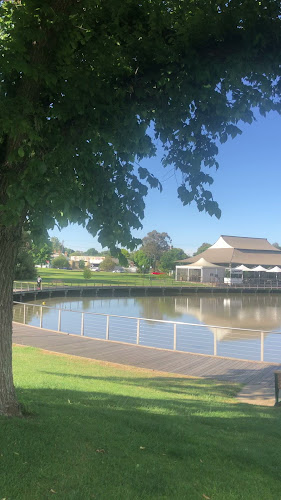 Whitby Bendigo - Hospitality and gastronomy