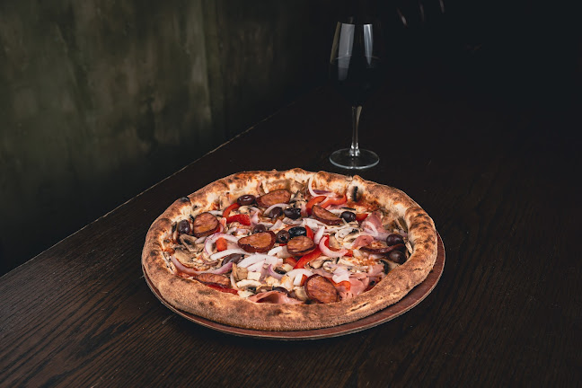 Comentarii opinii despre Macchiato Wood Fire Pizza and Coffee Roasters