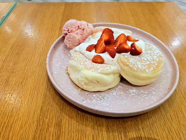 Opinii despre Little Sweet Cafe GC în Surfers Paradise - Hospitality and gastronomy