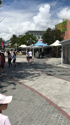 WatersEdge Seafood Restaurant - The Entrance