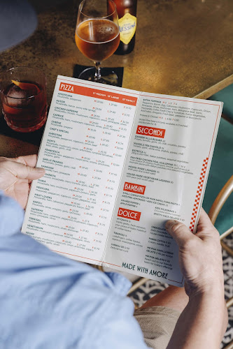 Hungry Wolf's Terrigal - Terrigal