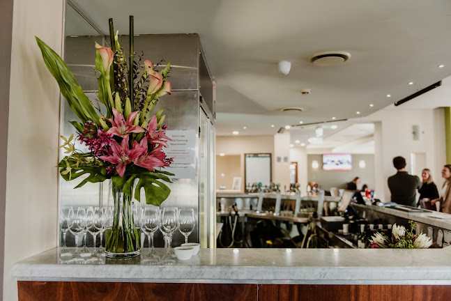 Comentarii opinii despre Milestone Hotel