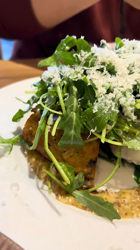 Sayers Sister - Perth