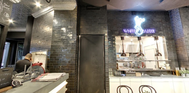 Comentarii opinii despre White Rabbit Sydney CBD