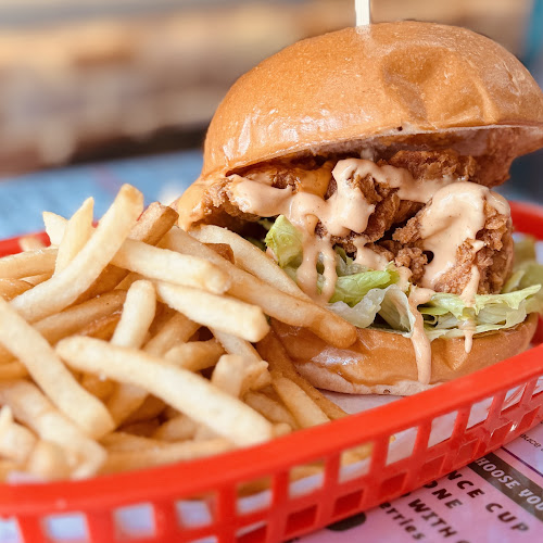 Comentarii opinii despre Batch Burgers