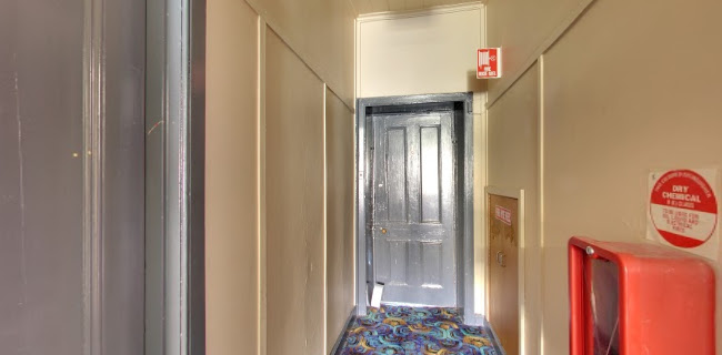 Victoria Hotel Warrnambool - Hospitality and gastronomy