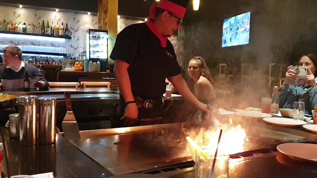 9 Hamilton Ave, Surfers Paradise QLD 4217