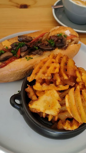 Opinii despre White Picket Fence în Caloundra - Hospitality and gastronomy