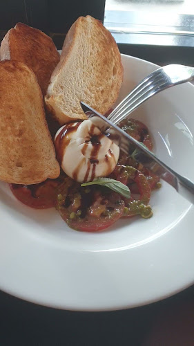 Comentarii opinii despre The Lake View Hotel