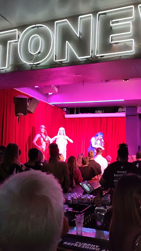 Opinii despre Stonewall Hotel în Darlinghurst - Hospitality and gastronomy