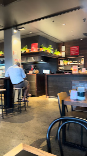 Grill'd Burgers - The Willows