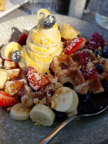 Opinii despre The Deck Cafe Lovedale în Sydney - Hospitality and gastronomy