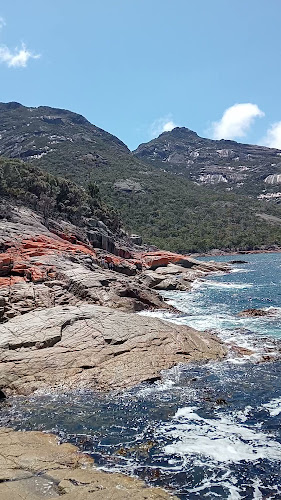 4 Garnet Ave, Coles Bay TAS 7215