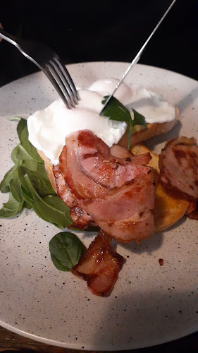 Palate & Ply Espresso Bar, Cafe & Roastery