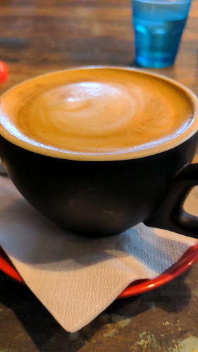 Opinii despre Born Wild Wholefoods + Espresso în Townsville City - Hospitality and gastronomy