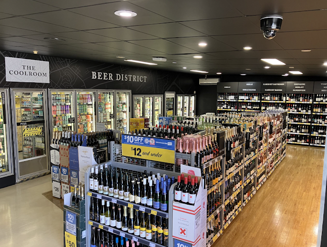 Shopping Centre, Shop 3-5, 129 King St, Buderim QLD 4556