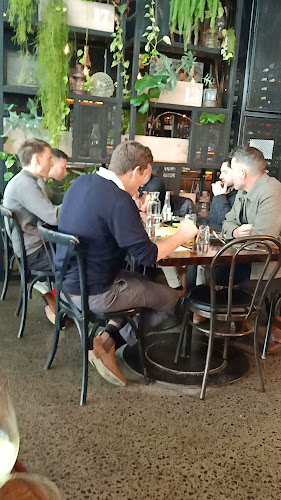 Opinii despre Steamers Bar and Grill în Wollongong - Hospitality and gastronomy