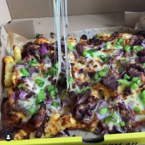 Opinii despre Sliced Detroit Pizza în Darlinghurst - Hospitality and gastronomy